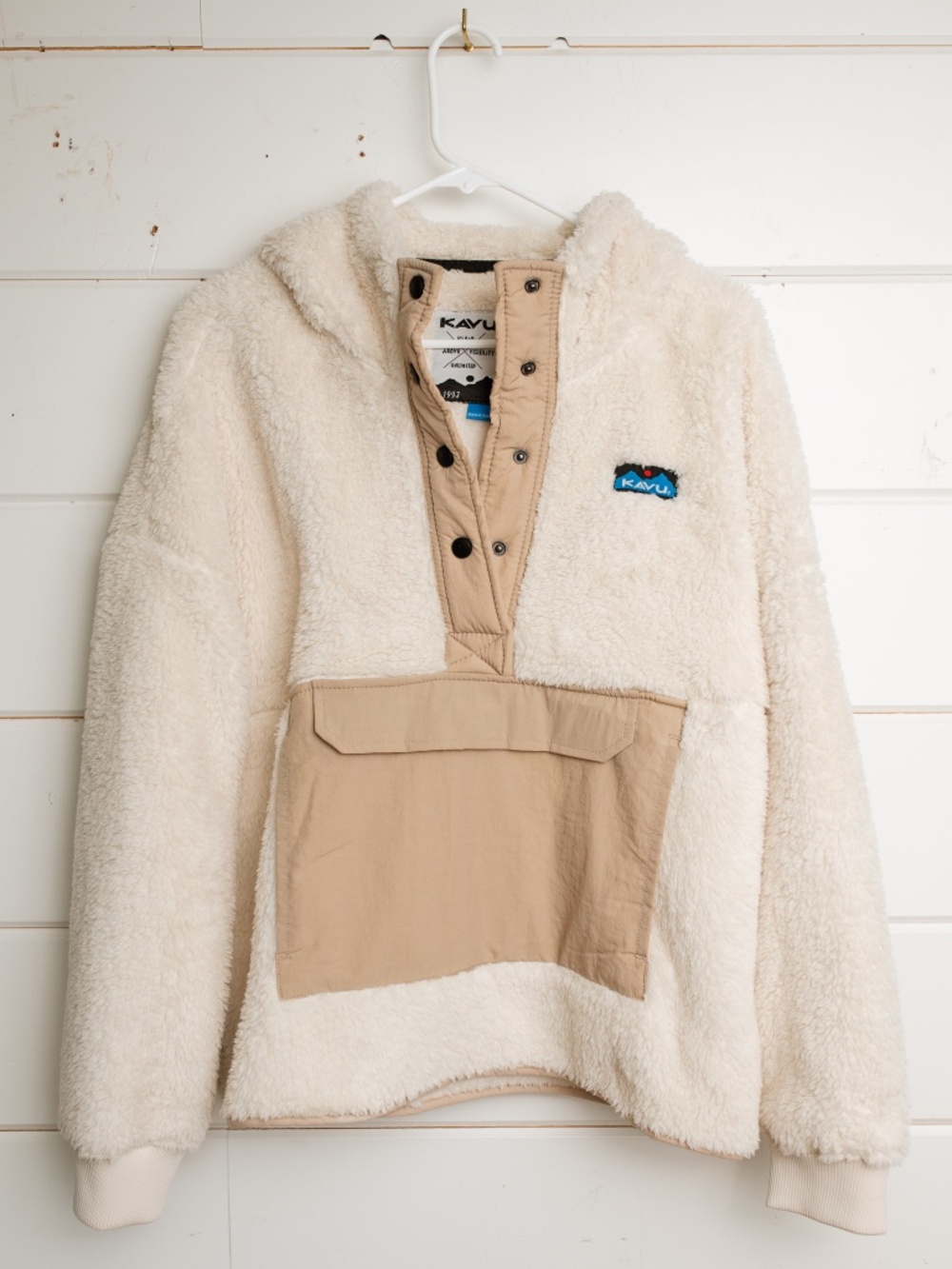 KAVU Moon Ridge Sherpa Pullover | Cream & Khaki | M